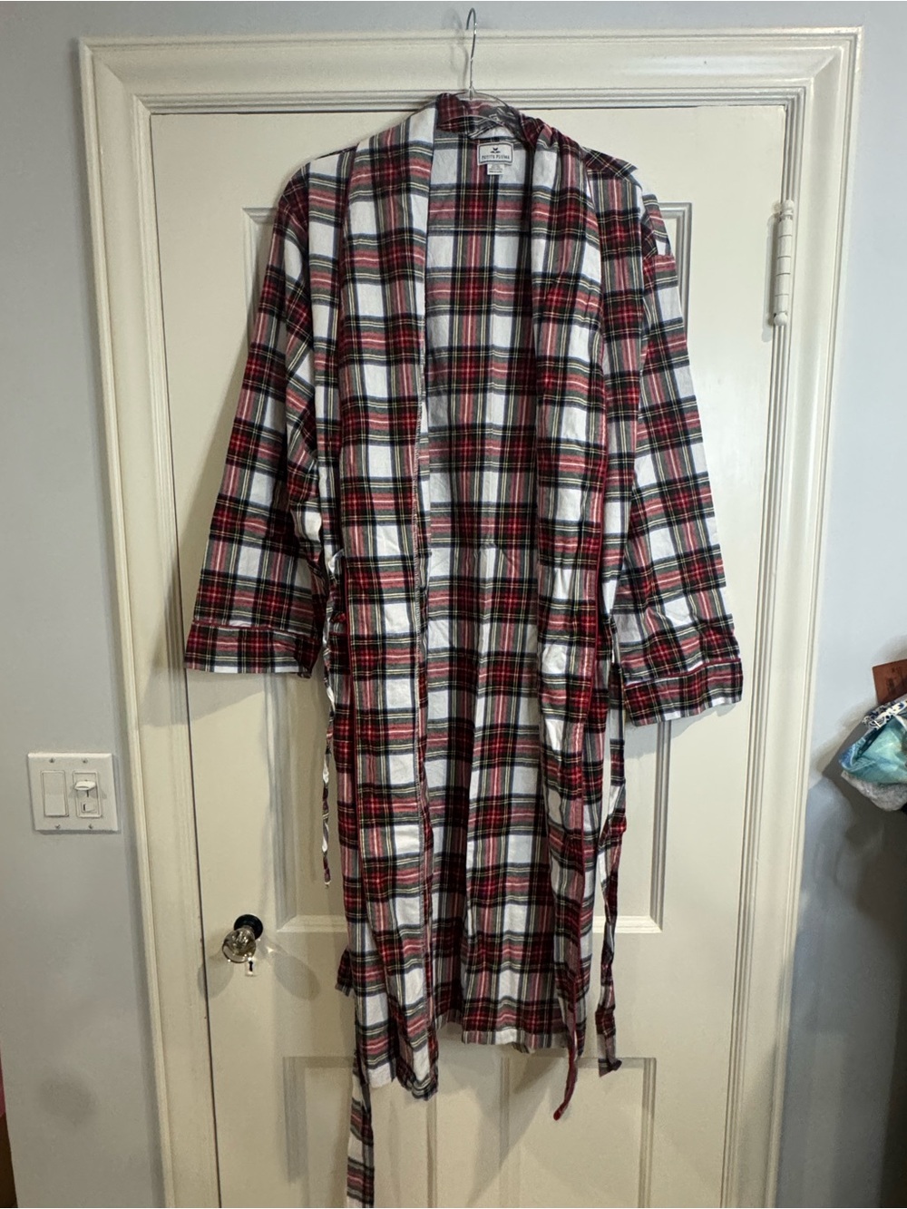 Petite Plume Men's Plaid Robe — Red, White, Black